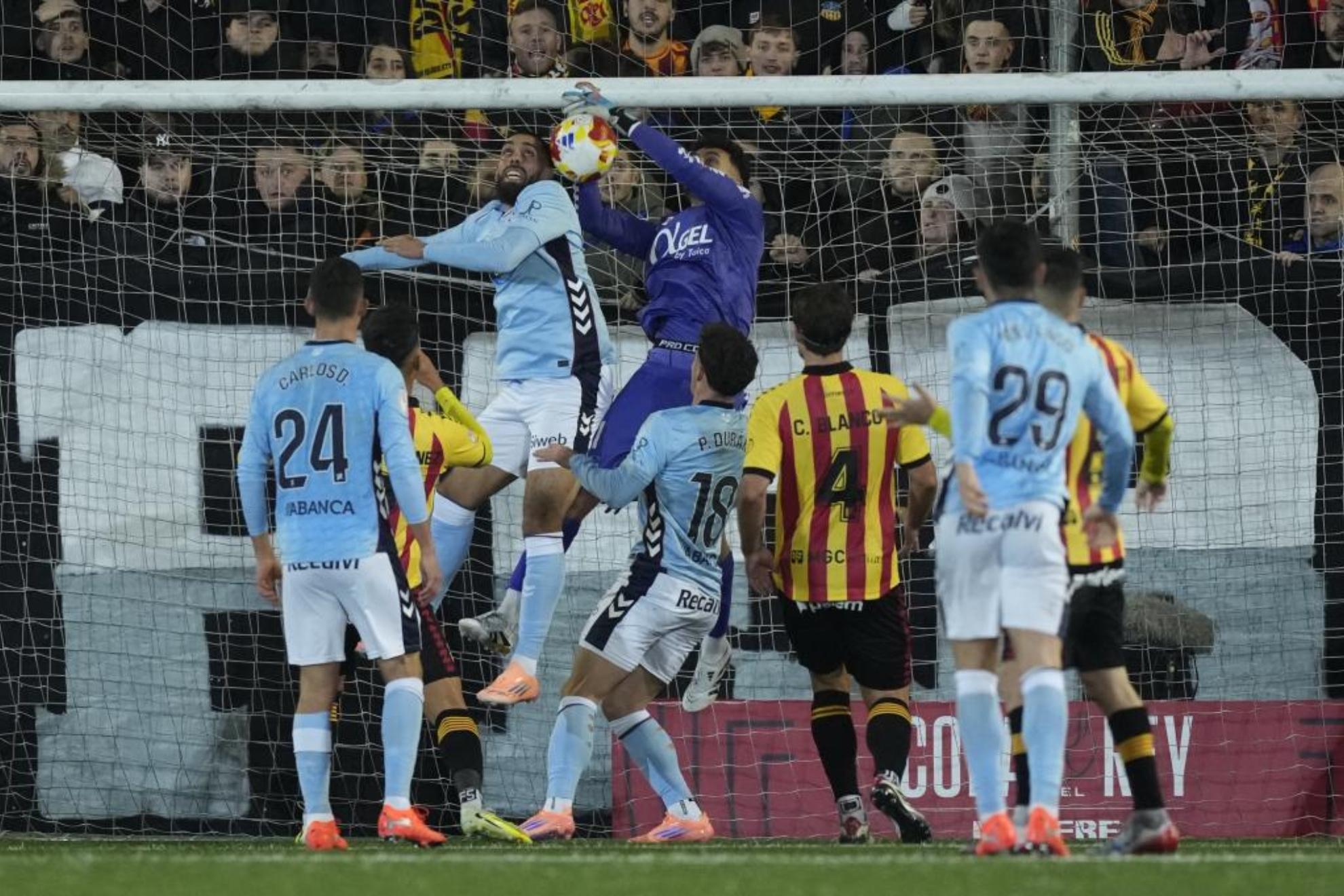 El Celta supera un maratón de penales para avanzar en la Copa del Rey