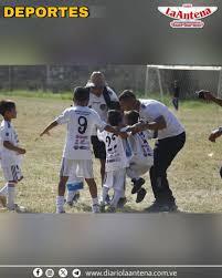 La avispa de Alexandra Palace vuelve a robar protagonismo en el Mundial de Dardos